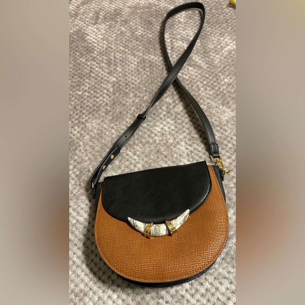 Stella & Dot Stylish Crossbody Black and Tan Bag